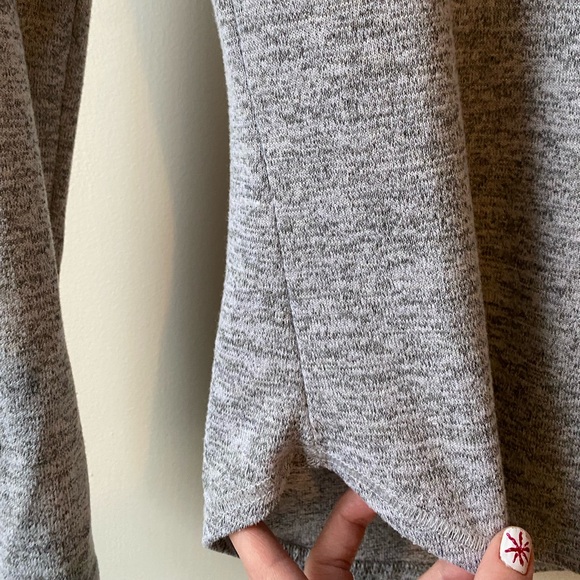 Dex Gray Long Sleeve Womens Small Top Shirt Heathered - Picture 7 of 7